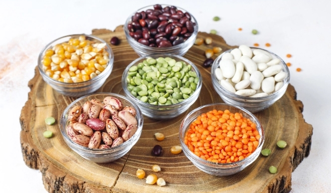 Different grains in bowls